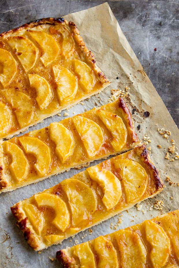 Quick and Easy Apple Tart Recipe — Eatwell101