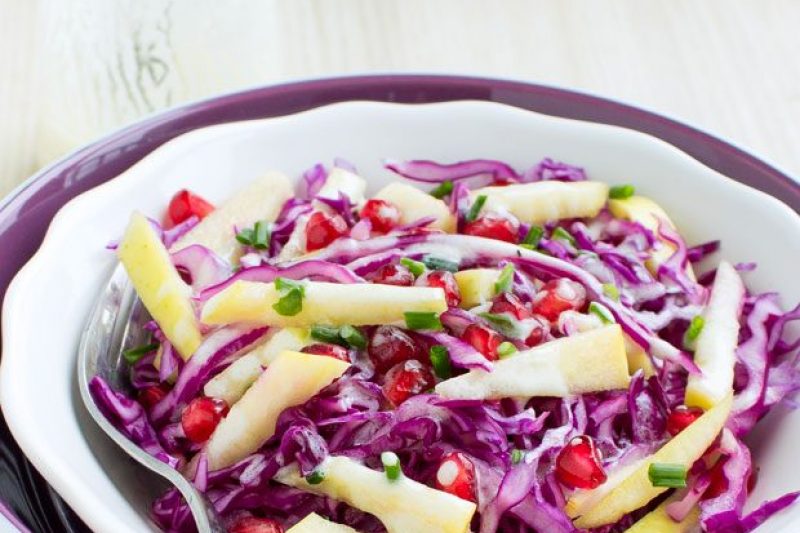 Clean Eating Red Cabbage Salad - #recipe by #eatwell101 - https://www.eatwell101.com/clean-eating-red-cabbage-salad