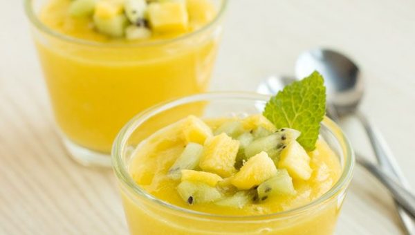 Chilled Mango Soup - #recipe by #eatwell101 - https://www.eatwell101.com/chilled-kiwi-mango-soup-recipe