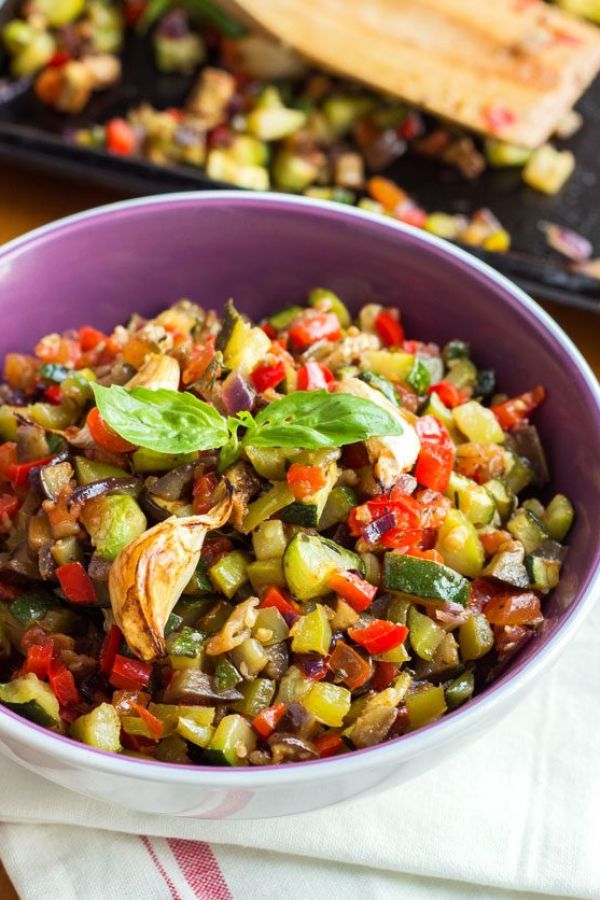 Easy Oven Roasted Vegetables - #recipe by #eatwell101 - https://www.eatwell101.com/easy-roasted-vegetables-recipe