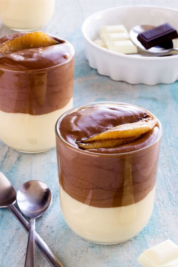 Double Chocolate Mousse With Caramelized Pear - #recipe by #eatwell101 - https://www.eatwell101.com/double-chocolate-mousse-recipe