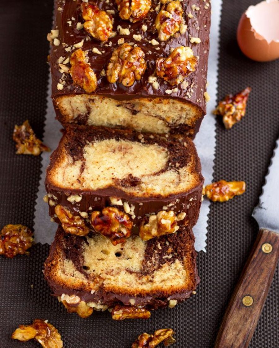 Chocolate Marbled Cake with Caramelized Walnuts - #recipe by #eatwell101 - https://www.eatwell101.com/chocolate-marbled-cake-recipe
