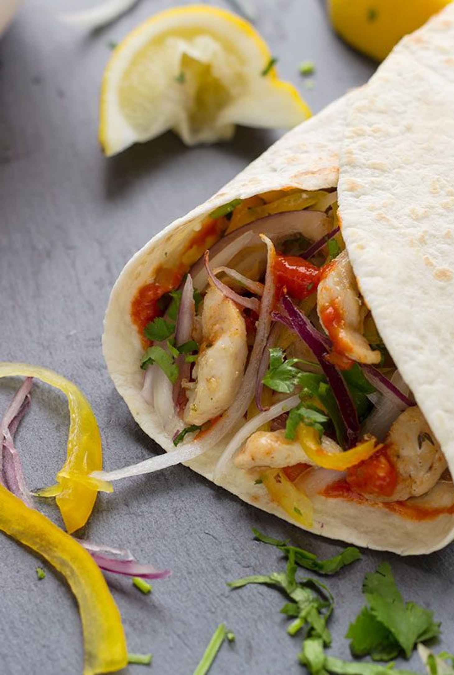 Healthy Chicken Salad Wraps - #recipe by #eatwell101 - https://www.eatwell101.com/easy-chicken-salad-wraps-recipe
