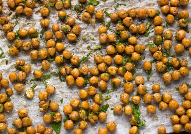 quick Spicy Roasted Chickpeas
