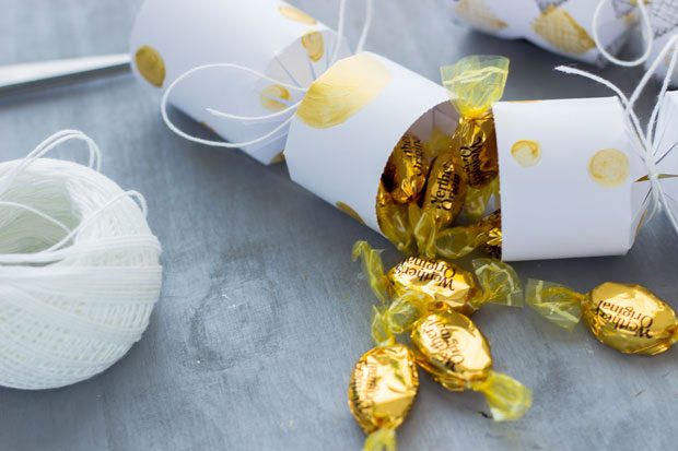 diy new years eve party poppers