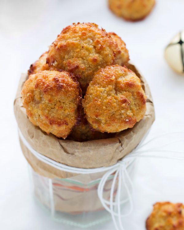 Chewy Almond Cookies Recipe