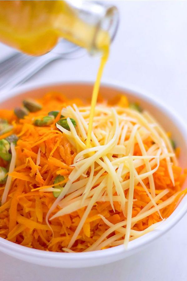 Cheese Kuri squash Salad with Tangerine Dressing - #recipe by #eatwell101 - https://www.eatwell101.com/raw-pumpkin-cheese-and-tangerine-salad