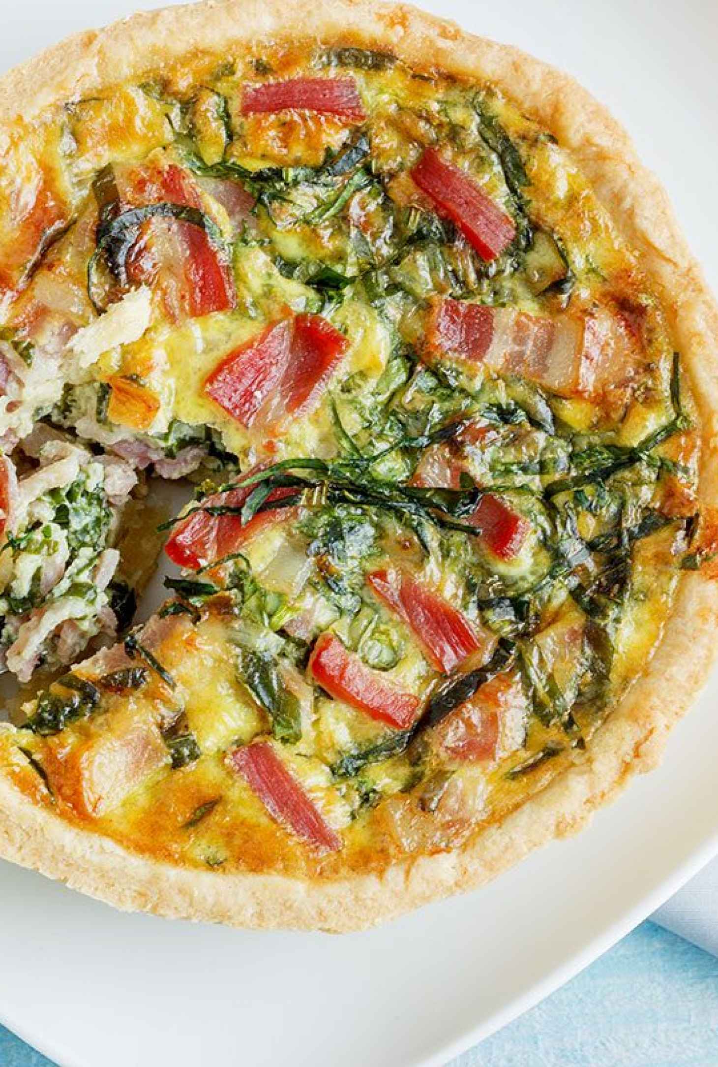 Swiss Chard and Bacon Quiche - #recipe by #eatwell101 - https://www.eatwell101.com/swiss-card-bacon-quiche-recipe