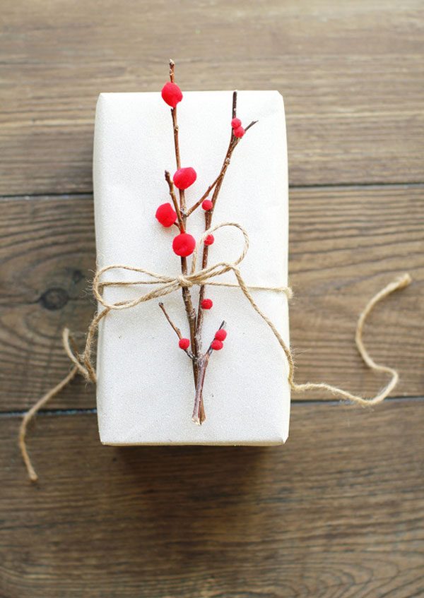 12 Clever Gift Wrapping Techniques