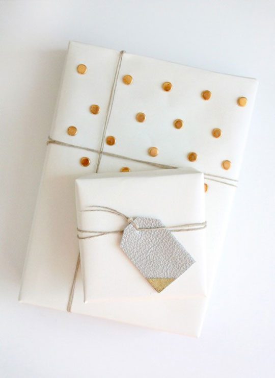 holiday white giftwrap