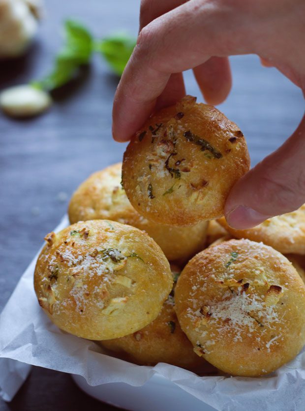 Garlic Dough Balls bread