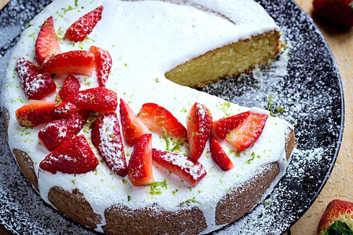 Glazed Strawberry Pound Cake