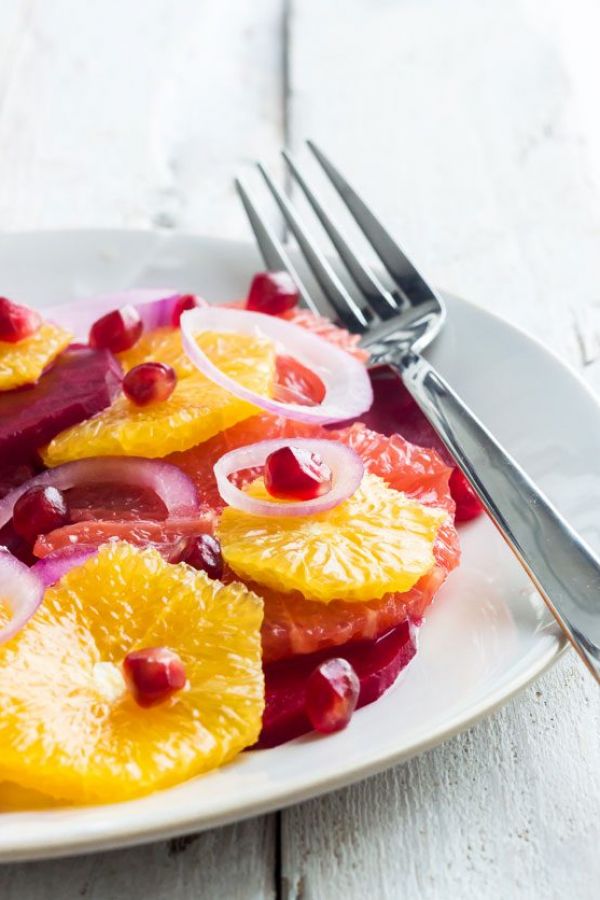 Beet & Citrus Winter Salad - #recipe by #eatwell101 - https://www.eatwell101.com/raw-beet-citrus-winter-salad-recipe