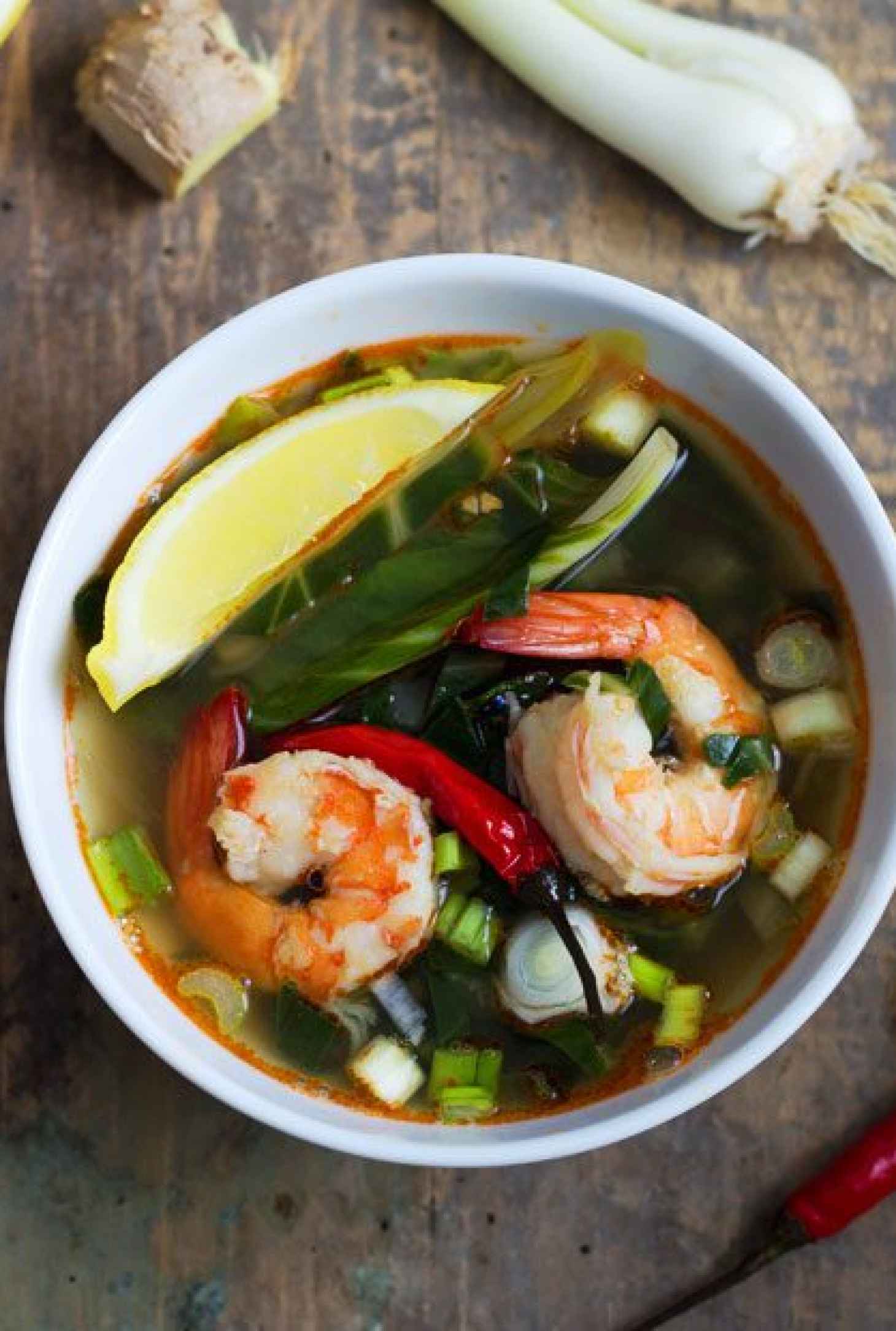 Bok Choy Cabbage Shrimp Soup - #recipe by #eatwell101 - https://www.eatwell101.com/quick-healthy-shrimp-soup-recipe
