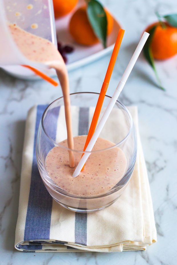 Clementine Cranberry Smoothie Recipe — Eatwell101