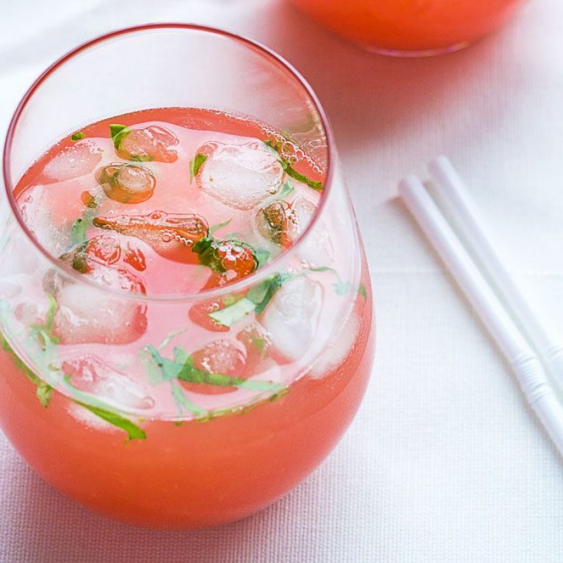 Grapefruit Basil Cocktail Recipe — Eatwell101