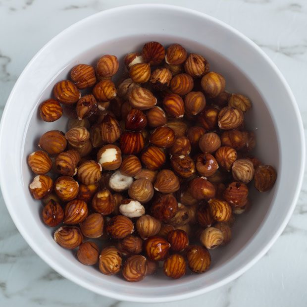 healthy hazelnut milk