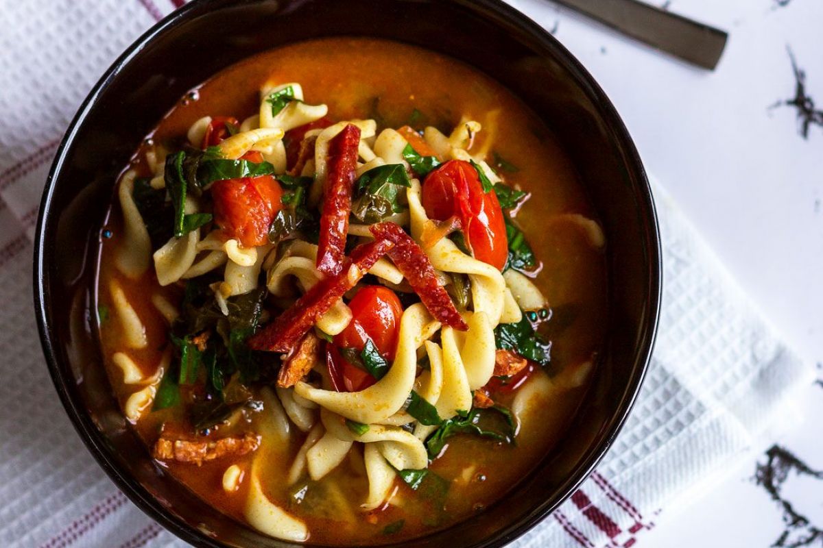 One-Pot Spinach Chorizo Pasta Soup