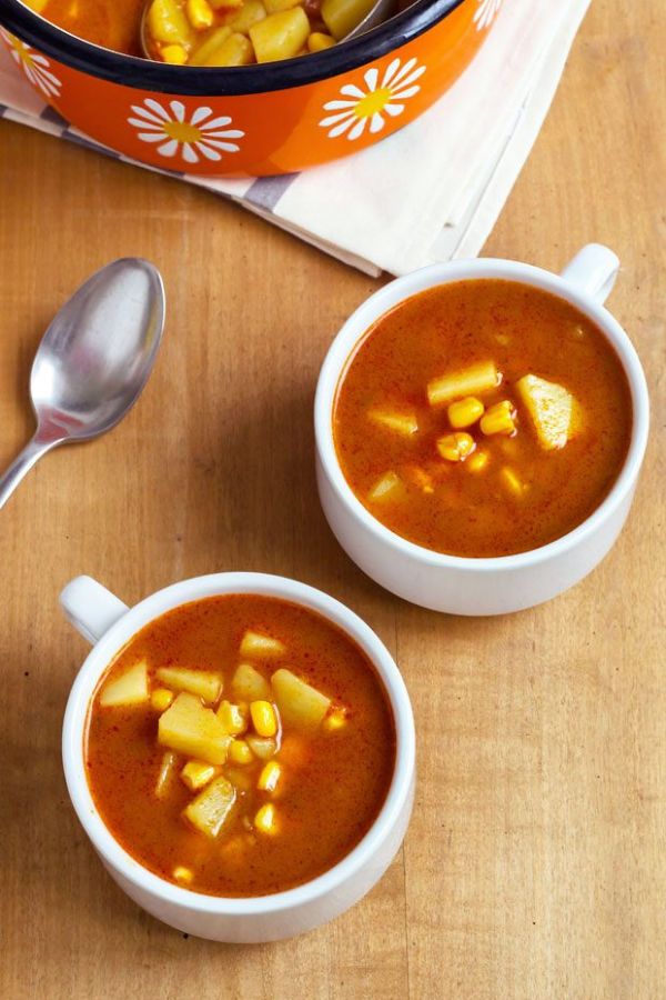 Spicy Potato Corn Chowder - #recipe by #eatwell101 - https://www.eatwell101.com/vegetarian-corn-potato-chowder