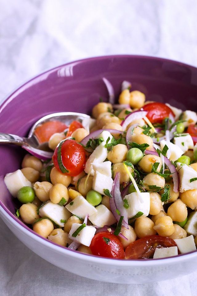 Chickpea Feta Greek Salad