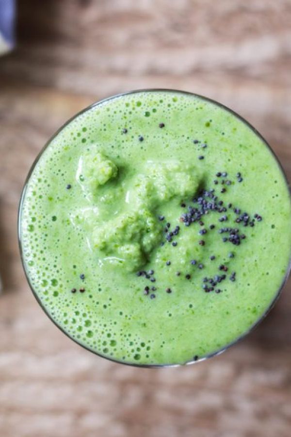 “Think Green” Smoothie - #recipe by #eatwell101 - https://www.eatwell101.com/green-smoothie-recipe