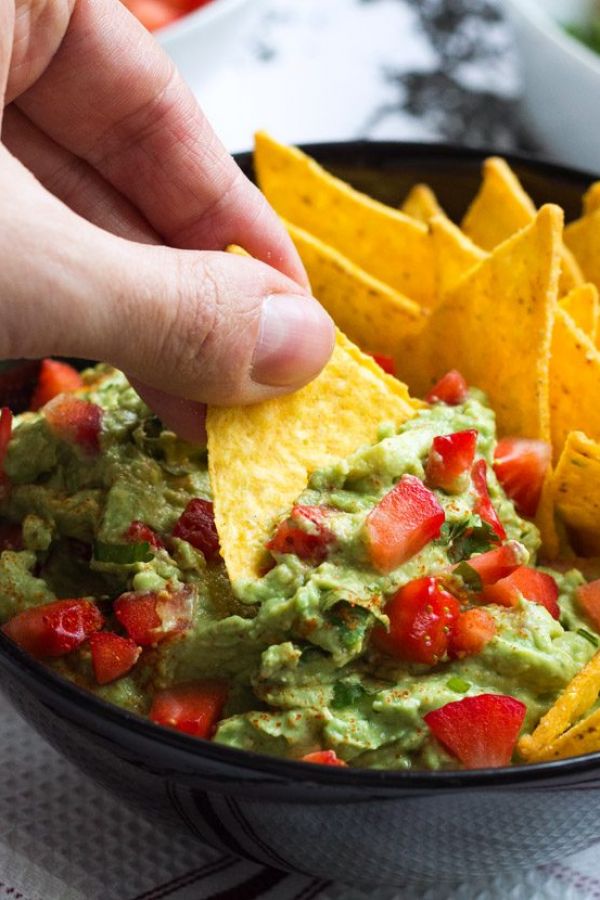 Chunky Cheese Guacamole - #recipe by #eatwell101 - https://www.eatwell101.com/strawberry-guacamole-recipe