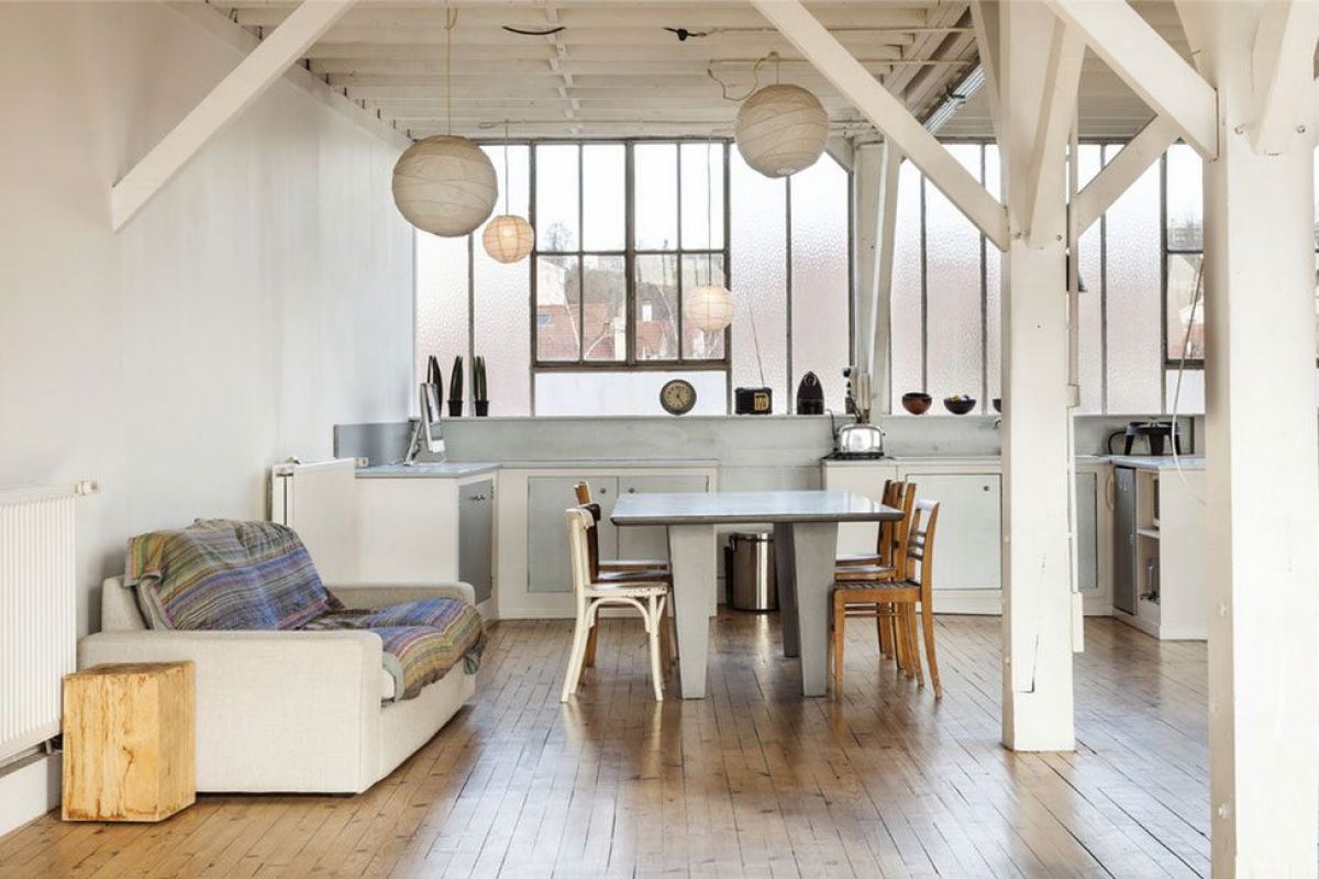 Trends We Love: Factory Windows in the Kitchen