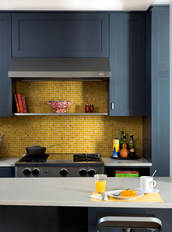 gold kitchen backsplash decor