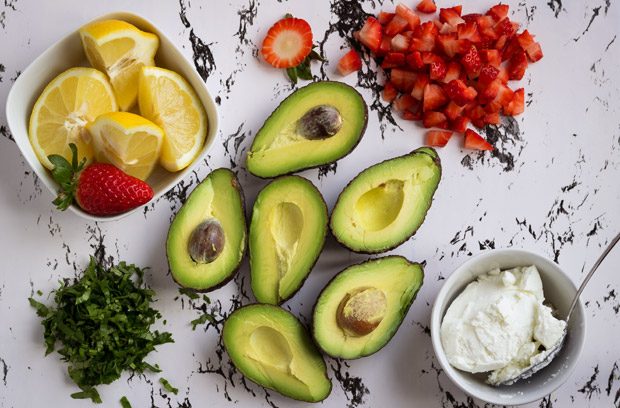 ingredients for guacamole recipe