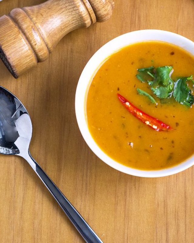 Spicy Vegetable Chili Soup - #recipe by #eatwell101 - https://www.eatwell101.com/spicy-vegetable-chili-soup-recipe