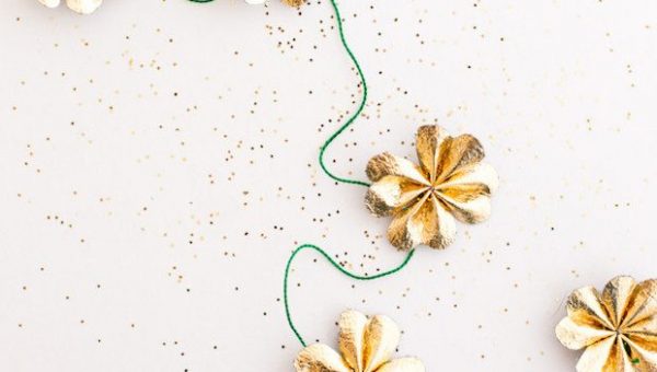 8 Chic DIY Ideas for St Patricks Day Décor - #recipe by #eatwell101 - https://www.eatwell101.com/diy-st-patricks-day-decor