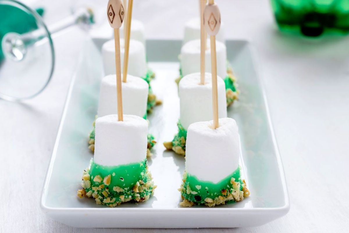 Chocolate Marshmallow Pops for St. Patrick’s Day