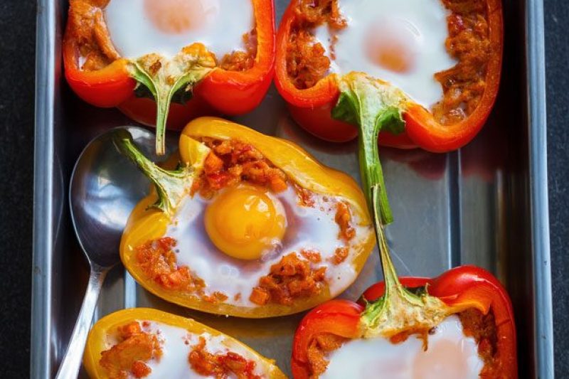 Baked Tuna Stuffed Peppers - #recipe by #eatwell101 - https://www.eatwell101.com/breakfast-stuffed-peppers