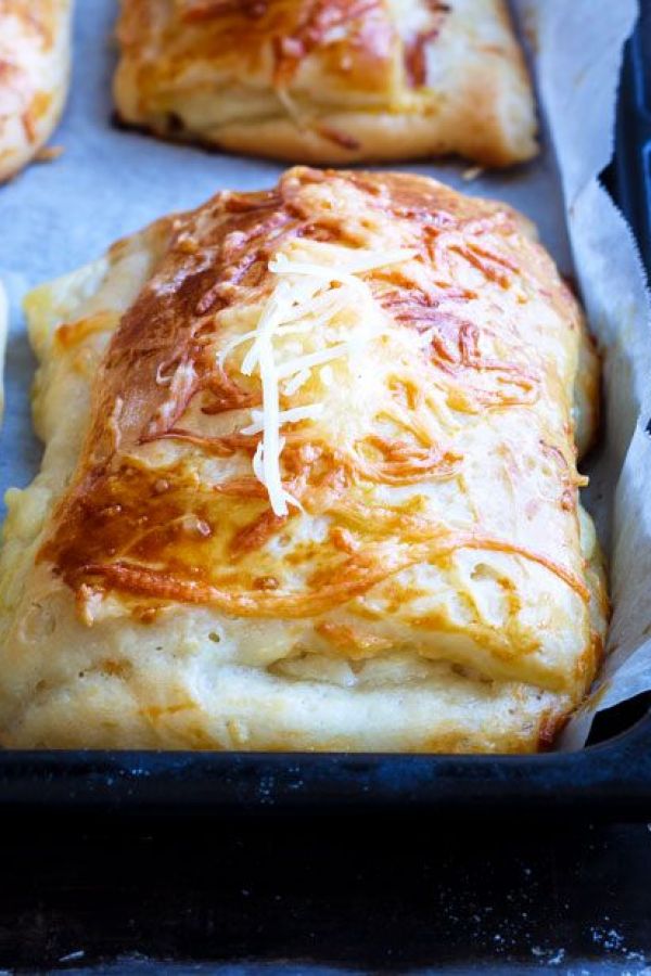 Ham and Cheese Pockets - #recipe by #eatwell101 - https://www.eatwell101.com/ham-and-cheese-brioche-pockets-recipe