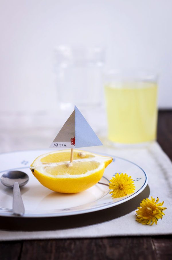 Easy DIY Lemon Boat Place Cards