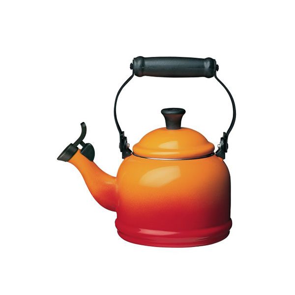 Le creuset Teakettle