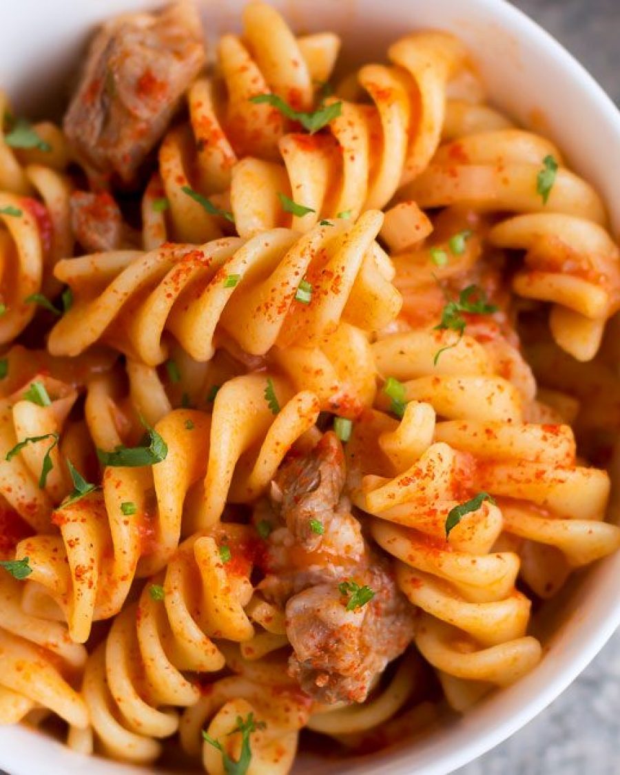 One-Pot Lamb Chops Pasta - #recipe by #eatwell101 - https://www.eatwell101.com/one-pot-lamb-chops-pasta-recipe