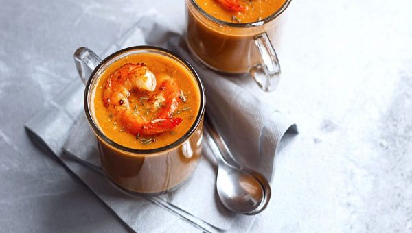 Spicy Red Lentil Soup with Grilled Shrimp - #recipe by #eatwell101 - https://www.eatwell101.com/red-lentil-shrimp-soup-recipe