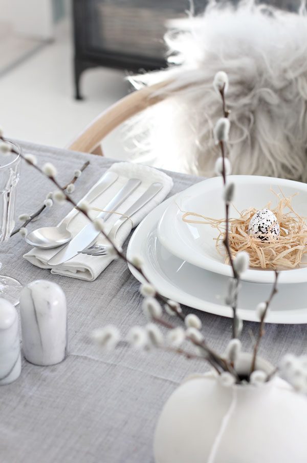 6 Beautifully Simple Easter Tables Decor ideas