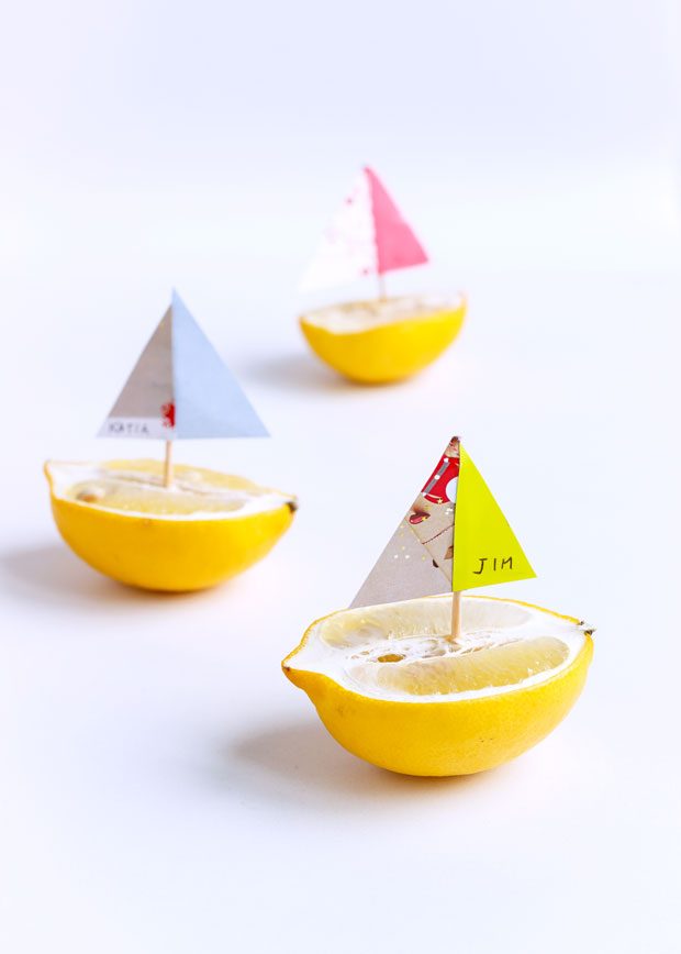 lemon boat place cards