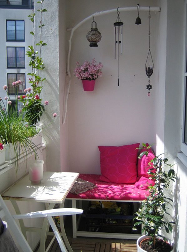 small balcony furnishing
