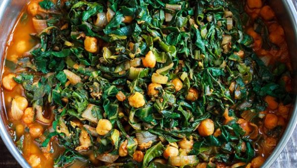 Spiced Vegetable and Chickpeas Stew - #recipe by #eatwell101 - https://www.eatwell101.com/spiced-vegetable-and-chickpea-stew