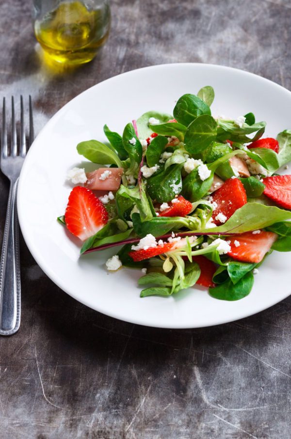 Healthy Feta Strawberry Salad