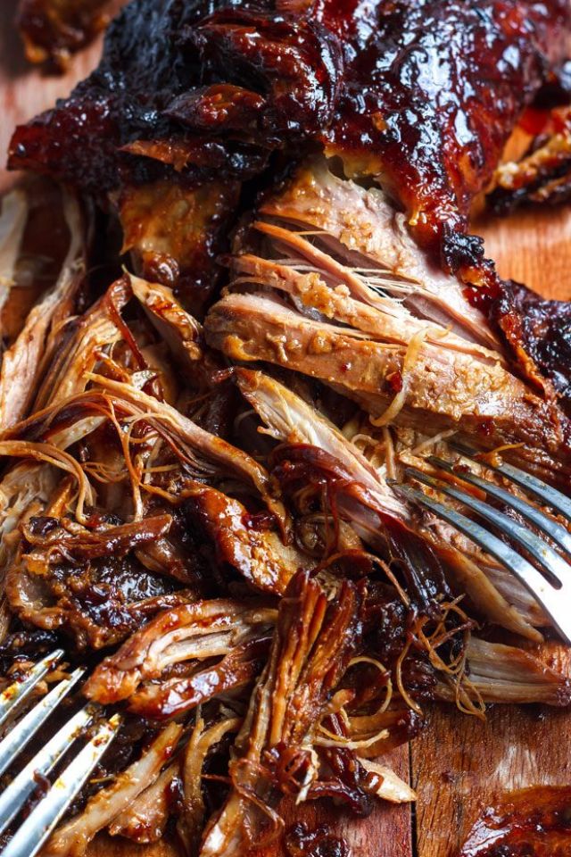 Slow Cooked Turkey Leg with Honey Glaze & Garlic