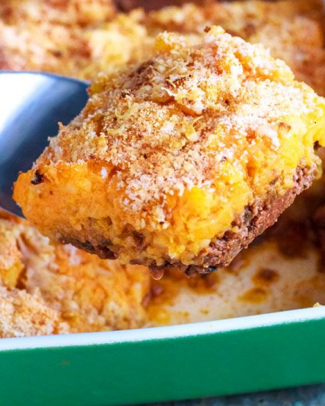 Sweet Potato Ground Beef Casserole - #recipe by #eatwell101 - https://www.eatwell101.com/sweet-potato-shepherds-pie-recipe
