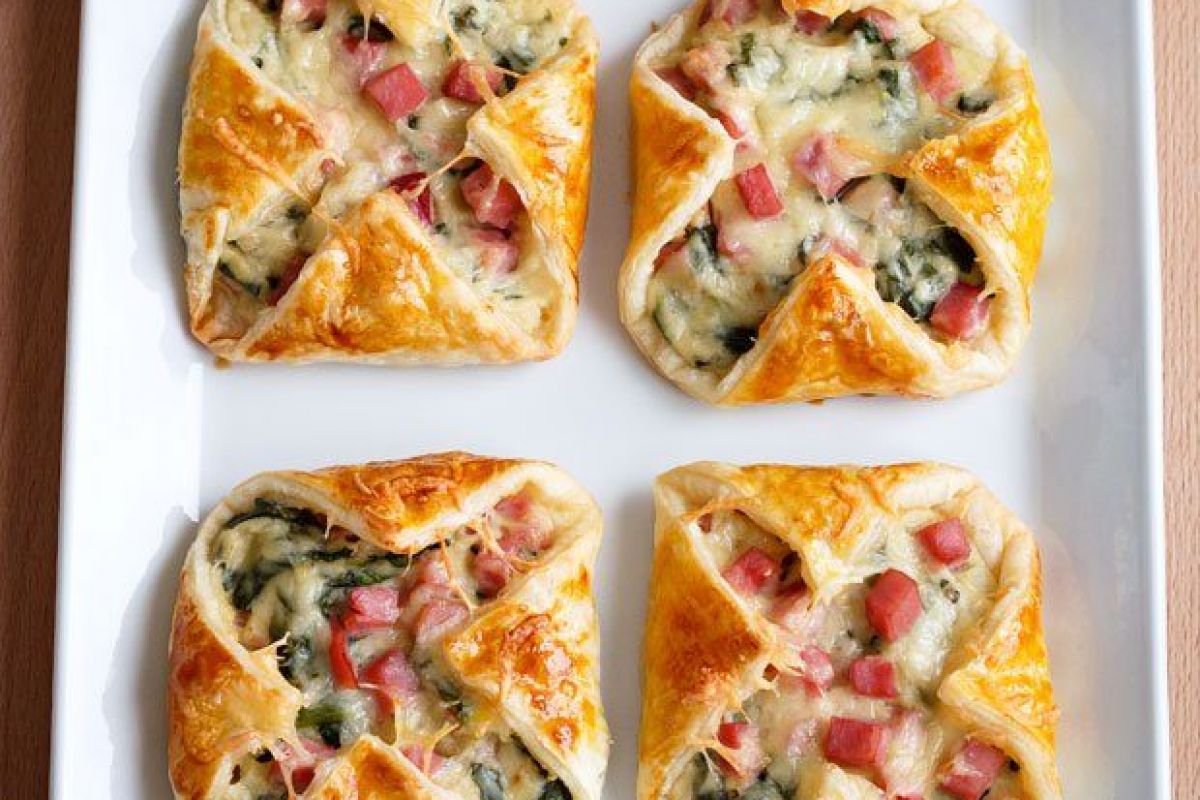 Ham Cheese & Spinach Puffs