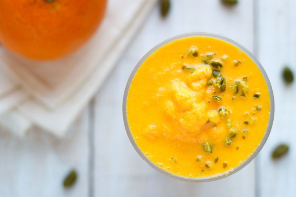 Orange Carrot Breakfast Smoothie