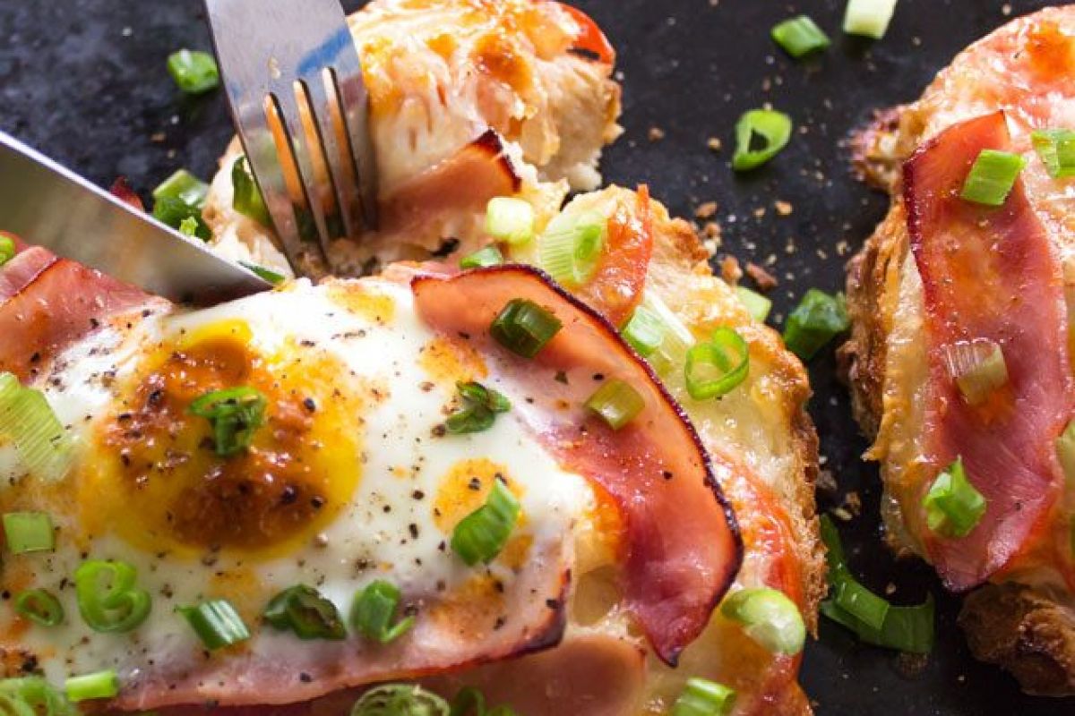 9 Amazing Breakfast Dinners to Bookmark Now