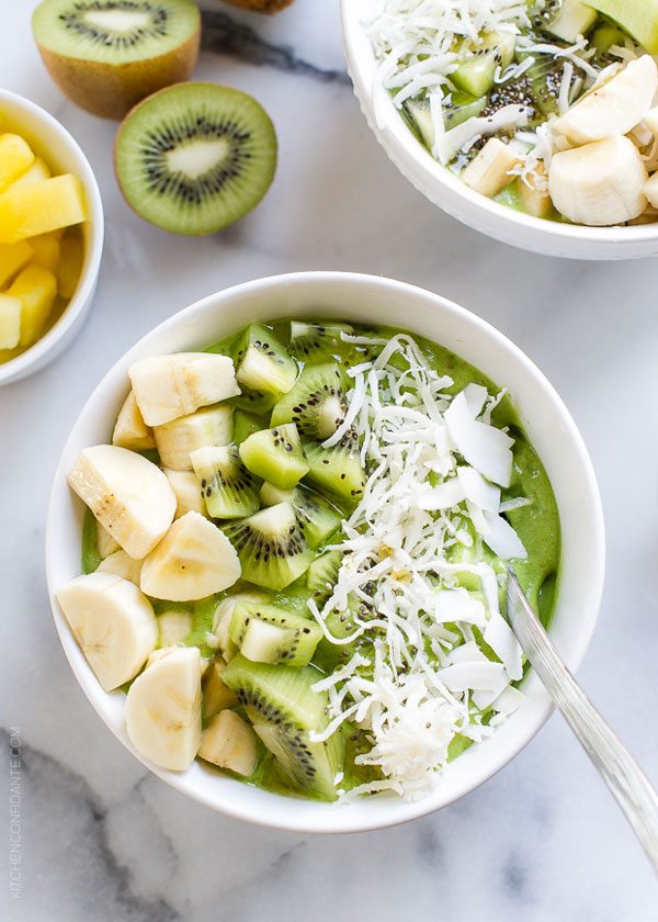 healthy Green Smoothie Bowl recipe