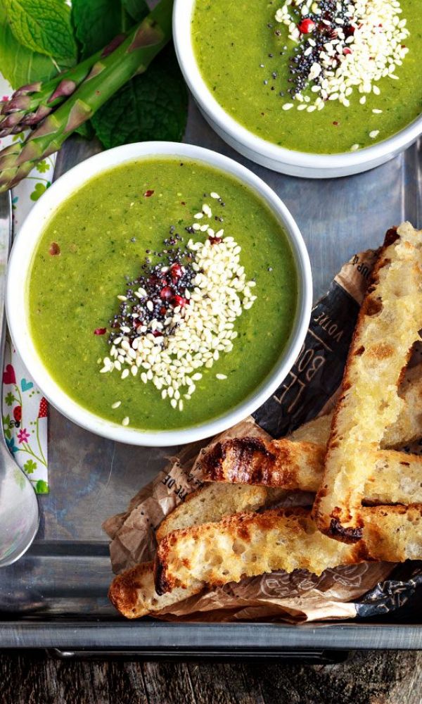 Spring Asparagus Soup